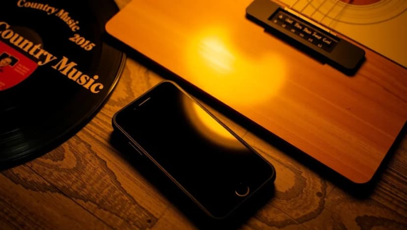 Text till Dolly Parton Jolene